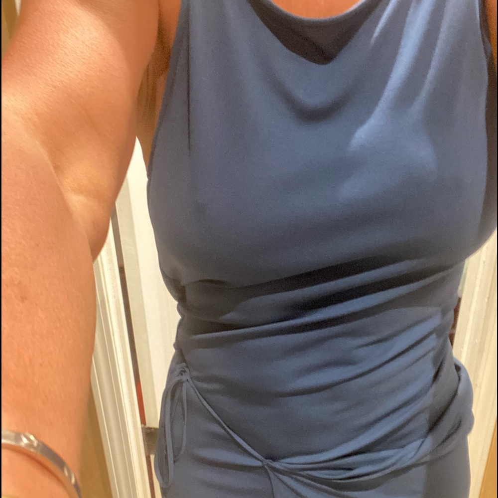 Max Azria Dress - Picture 3 of 9